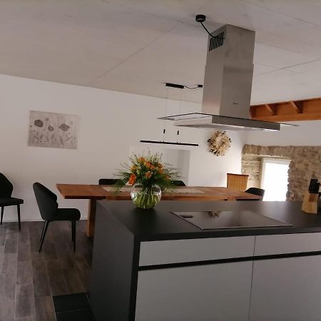 Ferienwohnung Am Wald-Und Wiesenkorb Kell am See ภายนอก รูปภาพ