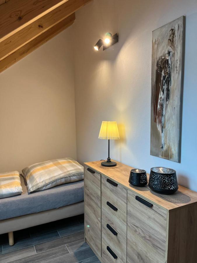 Ferienwohnung Am Wald-Und Wiesenkorb Kell am See ภายนอก รูปภาพ